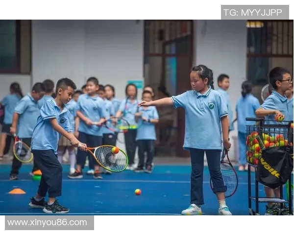 重庆网球队的转型之路:从传统到现代的网球发展新趋势解析 重庆网球队的转型之路:从传统到现代的网球发展新趋势解析